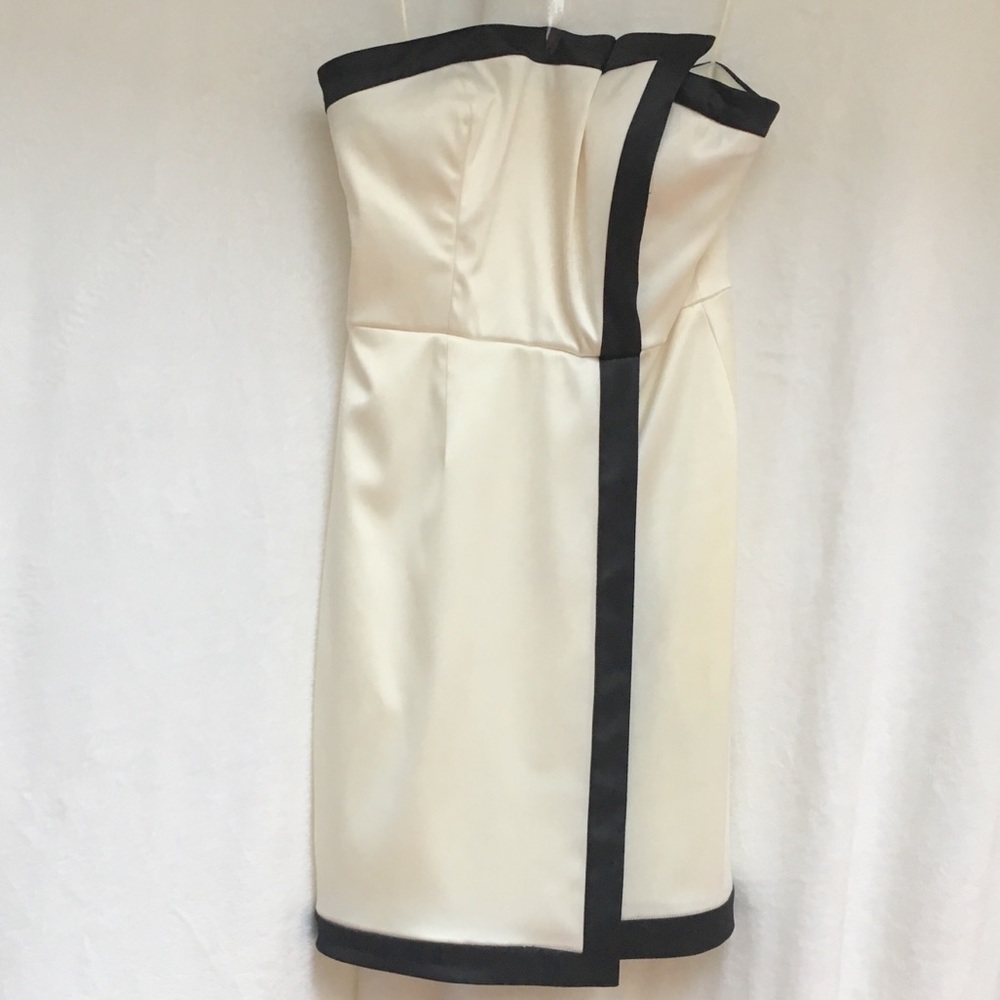 Vince Camuto strapless cocktail dress